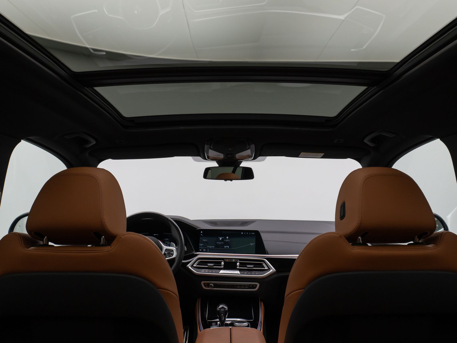 Fahrzeugabbildung BMW X5 xD45e M Sport Panorama Laser Kamera DAB H/K