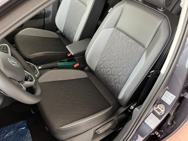 Fahrzeugabbildung Volkswagen Taigo 1.0 TSI DSG GOAL DISCOVER MEDIA GJR ANSCHL