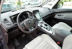 Fahrzeugabbildung Renault Espace V Elysée Navi Kamera  HeadUp Panorama ACC