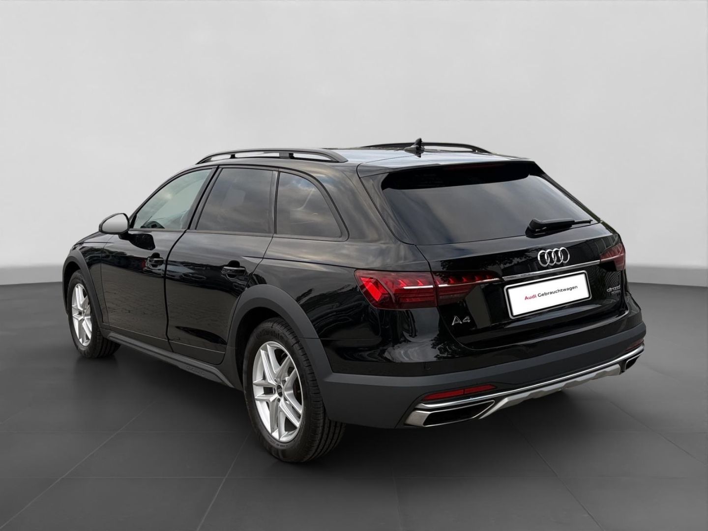 Audi A4 allroad 40 2.0 TDI quattro Alu LED AHK Pano N foto 4