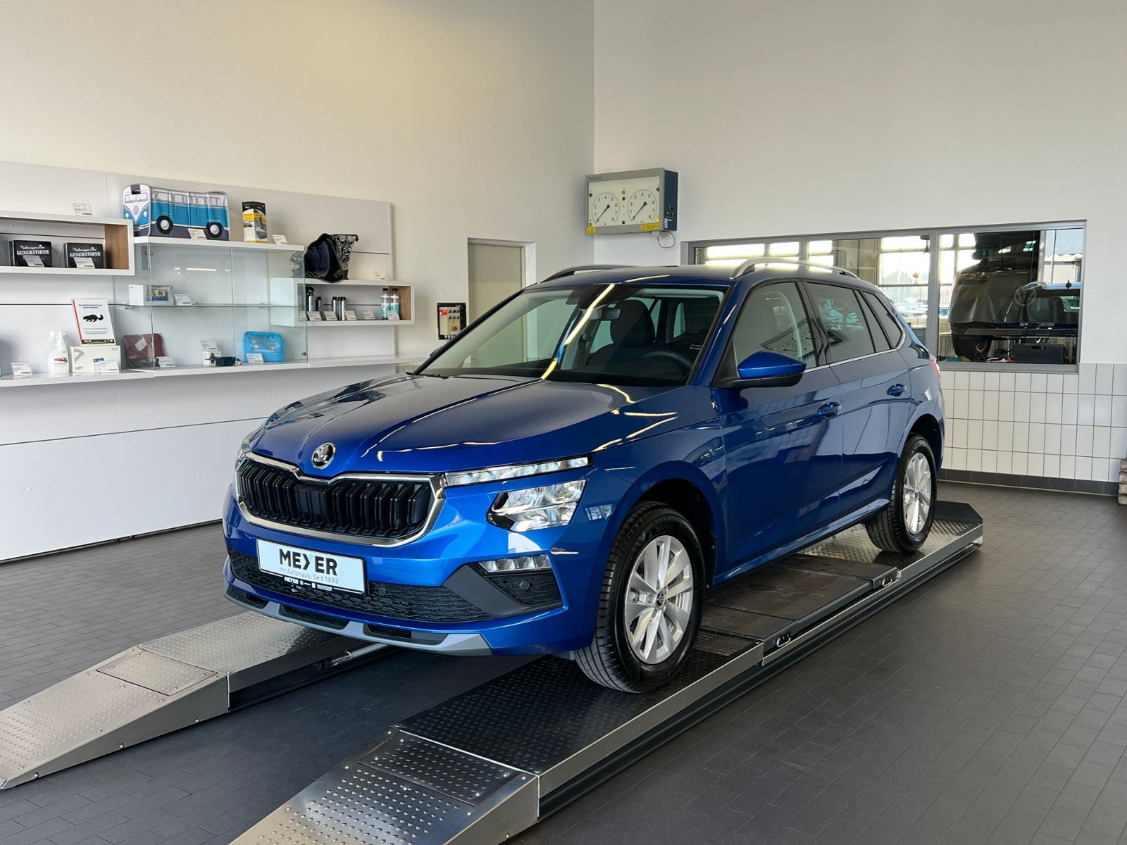 Fahrzeugabbildung SKODA Kamiq Selection 1.0 TSI DSG *AHK, LED, SmartLink
