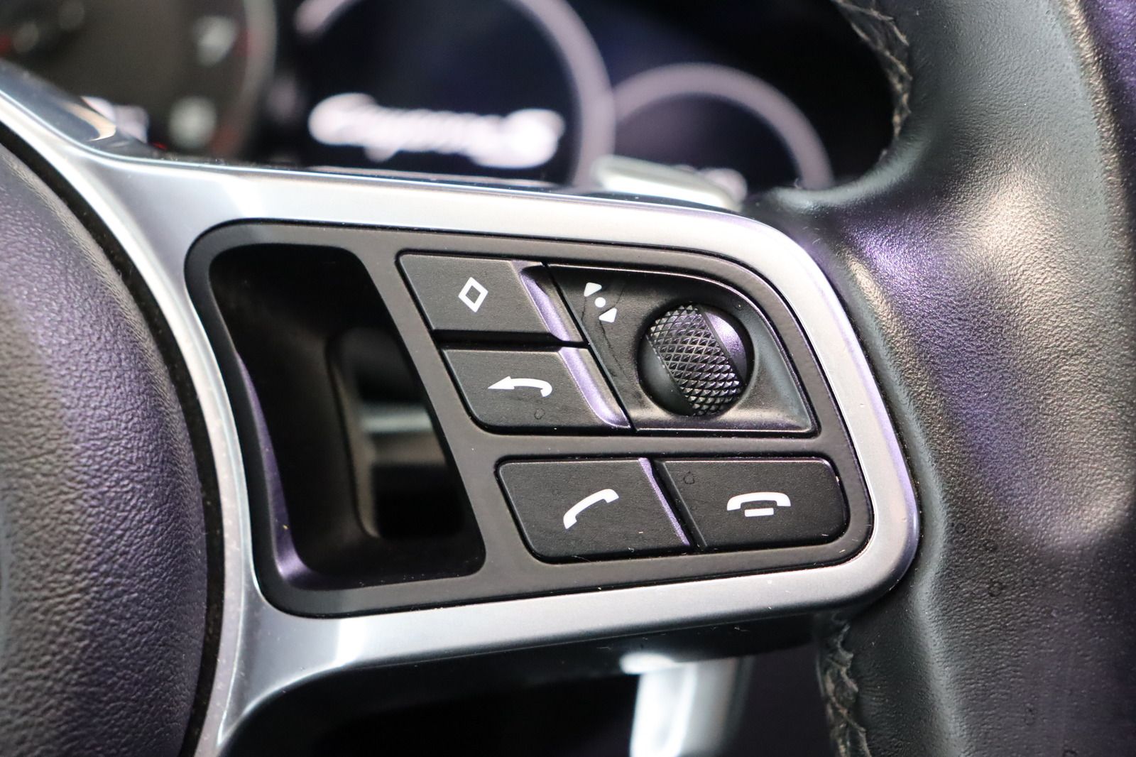 Fahrzeugabbildung Porsche Cayenne S * Pano * Standhzg. * RFK