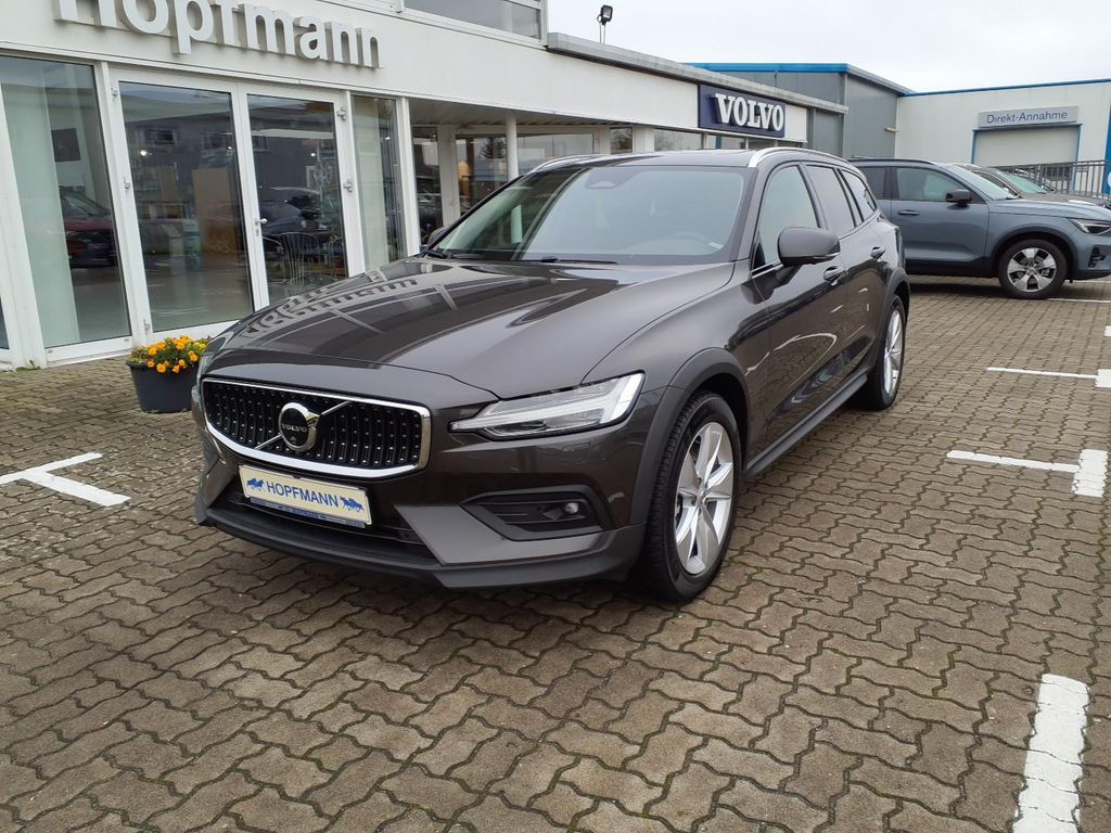 Volvo V60 Cross Country