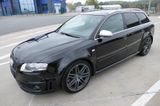 Audi RS4 4.2 V8 quattro Avant SCHALENSITZE BOSE NAVI - Audi RS4: Schwarz