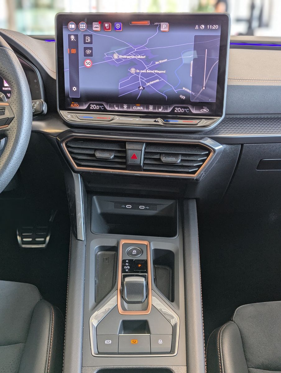 CUPRA Formentor 1.5 eTSI Pano Sennh. DCC Kamera Matrix - Image 20