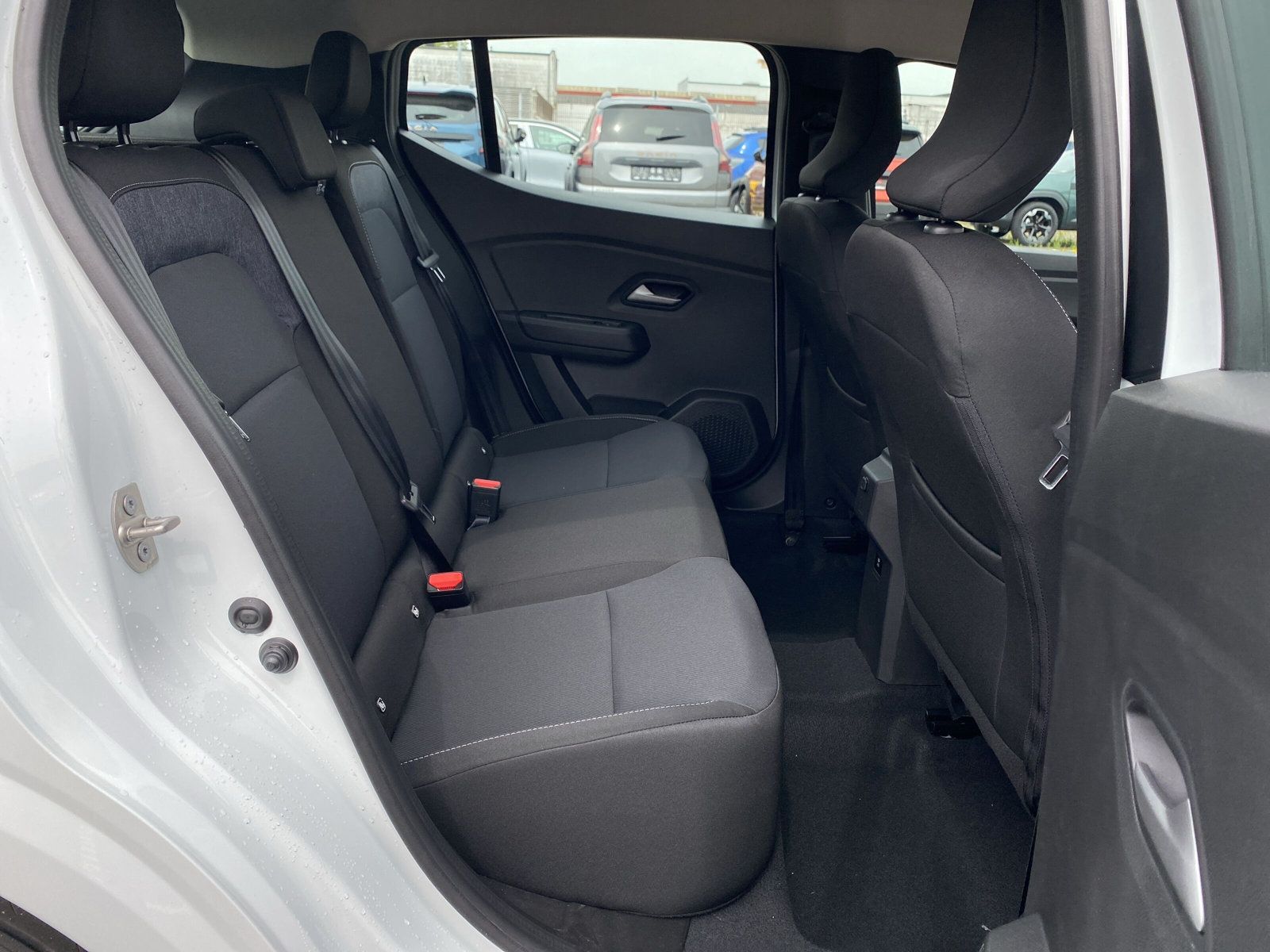 Dacia Sandero - Bild 12