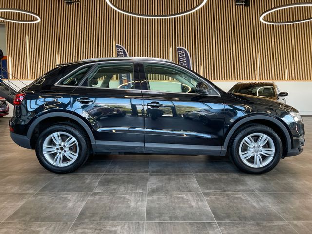 Audi Q3 2.0 TFSI Quattro *1.HAND*NAVI*XENON*ALCANTARA