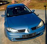 Renault Laguna Dynamique 2.0 16V Dynamique - Renault Laguna Dynamique mit Benzin-Antrieb