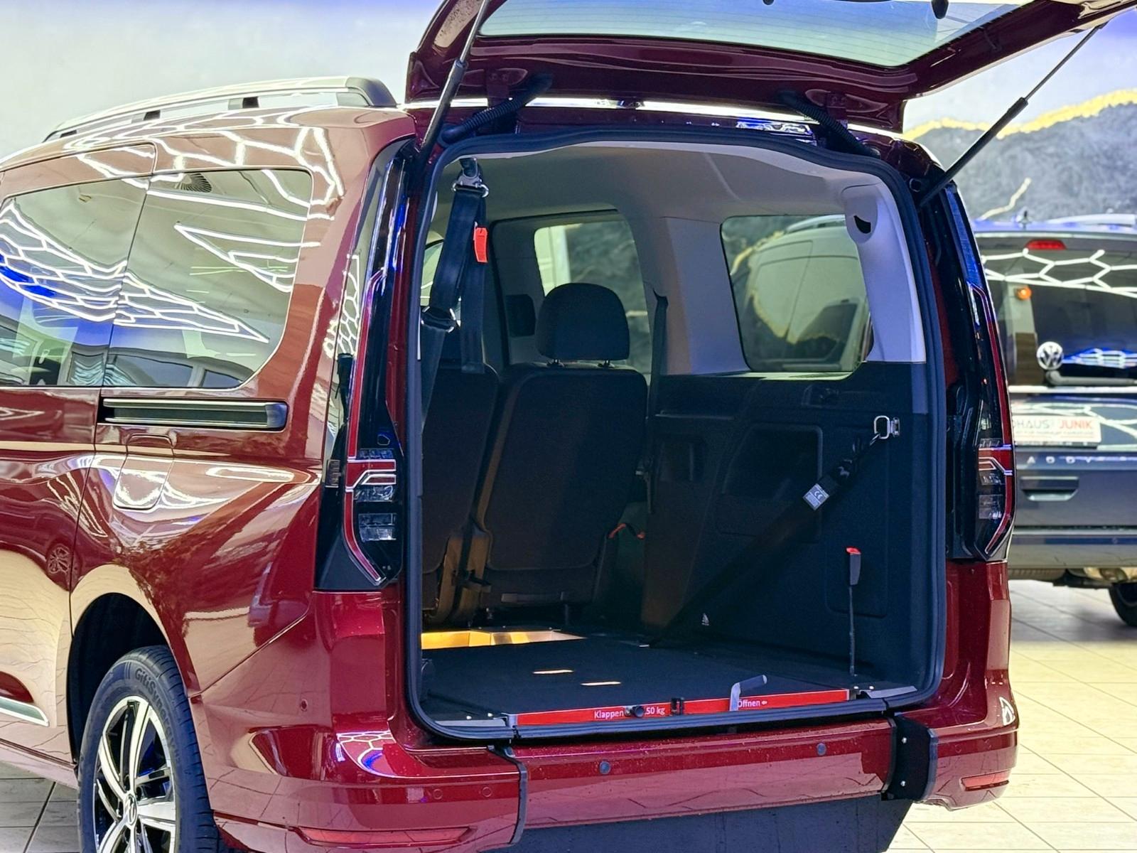Volkswagen Caddy Style Maxi-DSG-Behindertengerecht-Rampe