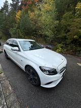 Mercedes-Benz C 300 e T  Avantgarde mit AHK, Businesspaket - Mercedes-Benz C 300 mit Hybrid-Antrieb: Automatik