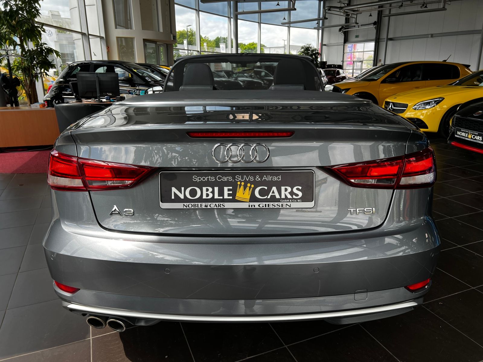 Fahrzeugabbildung Audi A3 Cabriolet sport AHK LED XENON NAVI