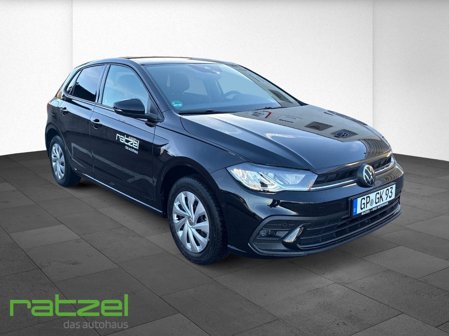 Fahrzeugabbildung Volkswagen Polo Goal 1.0 TSI DSG Navi Rückfahrkamera LED Tr