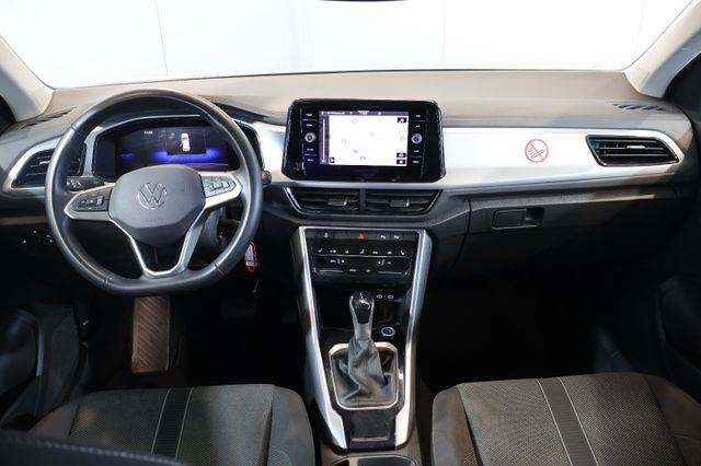 Volkswagen T-Roc 1.5 TSI Life AID+CARPLAY+LED+AHK