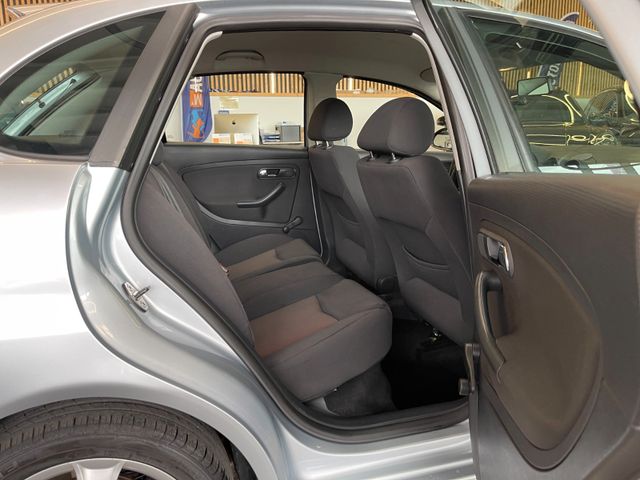 Seat Ibiza Sport Edition 1.4 5-Türer *KLIMA*SPORTSITZ