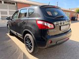 Nissan Qashqai 1.6 Acenta'LED'Kamera'1.Hand+S-Heft' - gebrauchte Nissan Qashqai aus dem Jahr 2012
