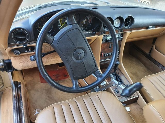 Fahrzeugabbildung Mercedes-Benz SL 560 R107 Wertgutachten Vollabnahme