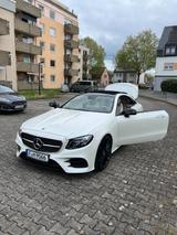 Mercedes-Benz E 300 Autom. - Designo Paket, Amg-Line, Vollaust - Mercedes-Benz E 300 in Frankfurt (Main)