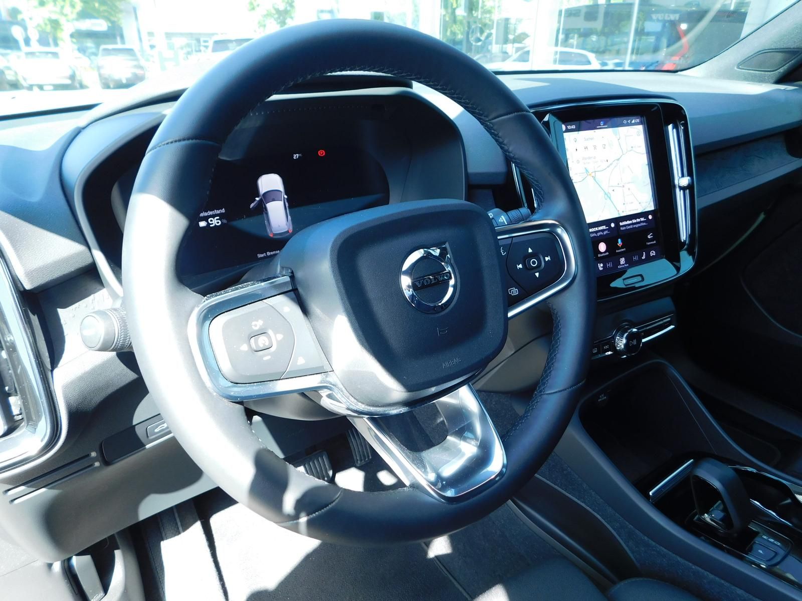 Fahrzeugabbildung Volvo XC40 Recharge single Motor Plus