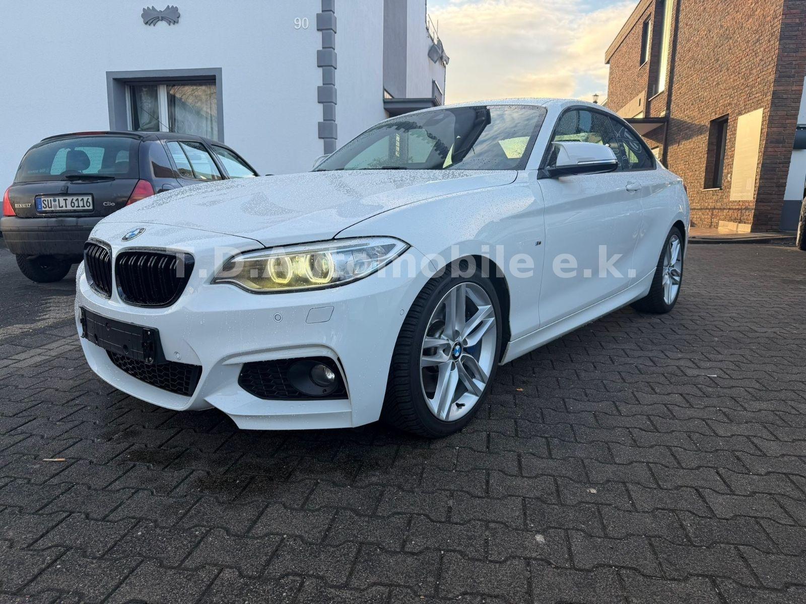 BMW 220 2 Coupe 220 i /M-Paket/Schiebedach