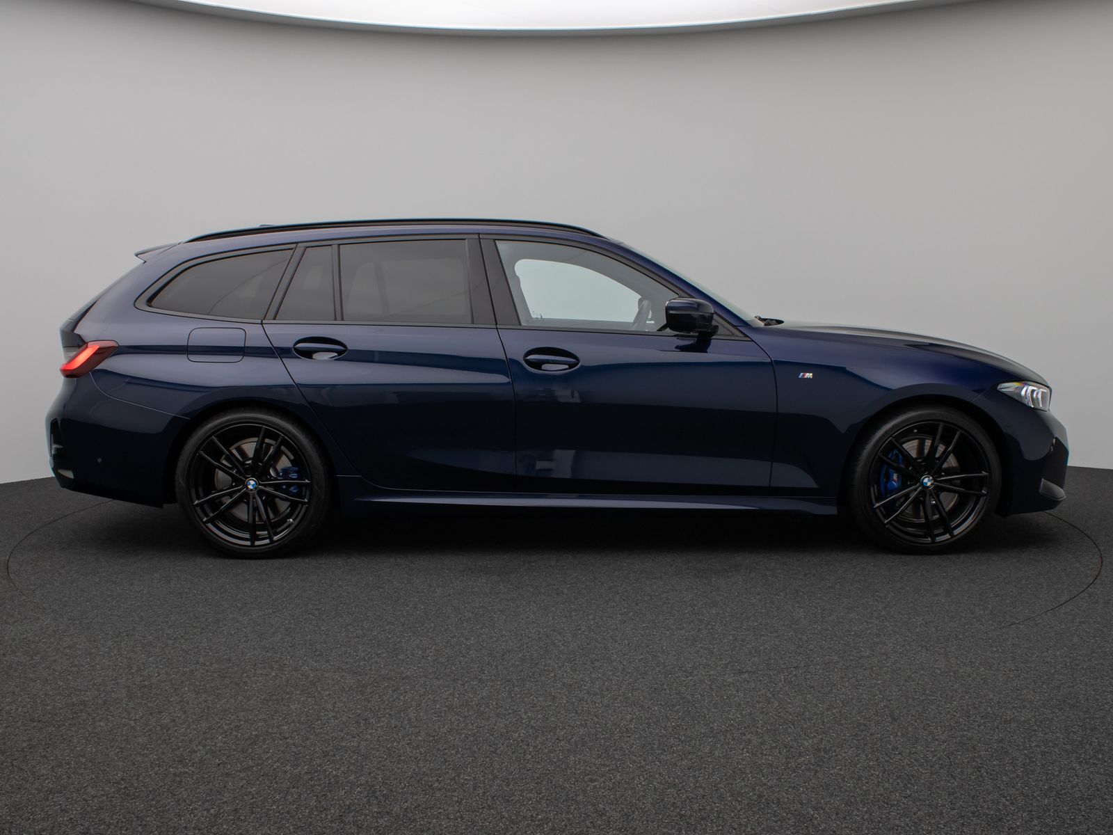Fahrzeugabbildung BMW 320i M SportPro Panorama Kamera DAB HiFi Stop&Go