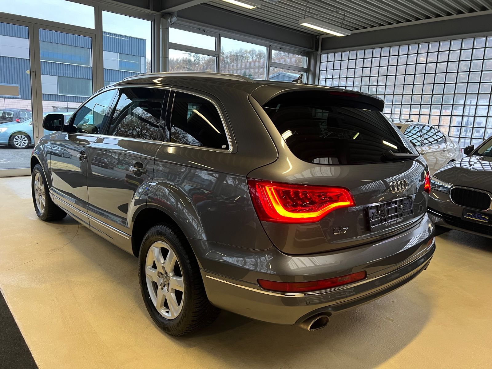 Fahrzeugabbildung Audi Q7 3.0 TDI quattro * 1.HAND * 7.Sitzer *