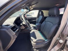 SSANGYONG Musso Grand 2.2D Black Line 4WD Autom.