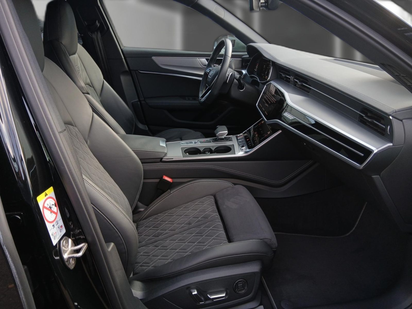 Audi S6 - Bild 11