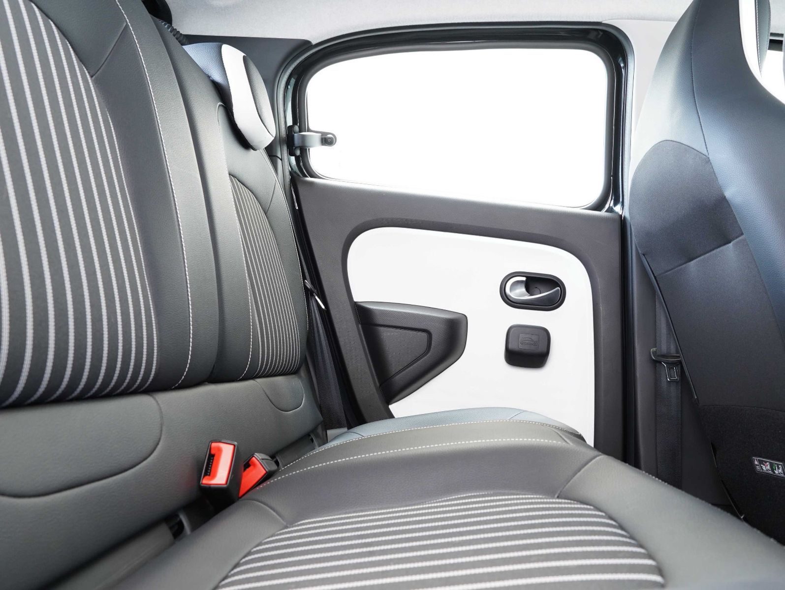 Fahrzeugabbildung Renault Twingo 1.0 SCe 65 Intens FALTDACH/KAMERA