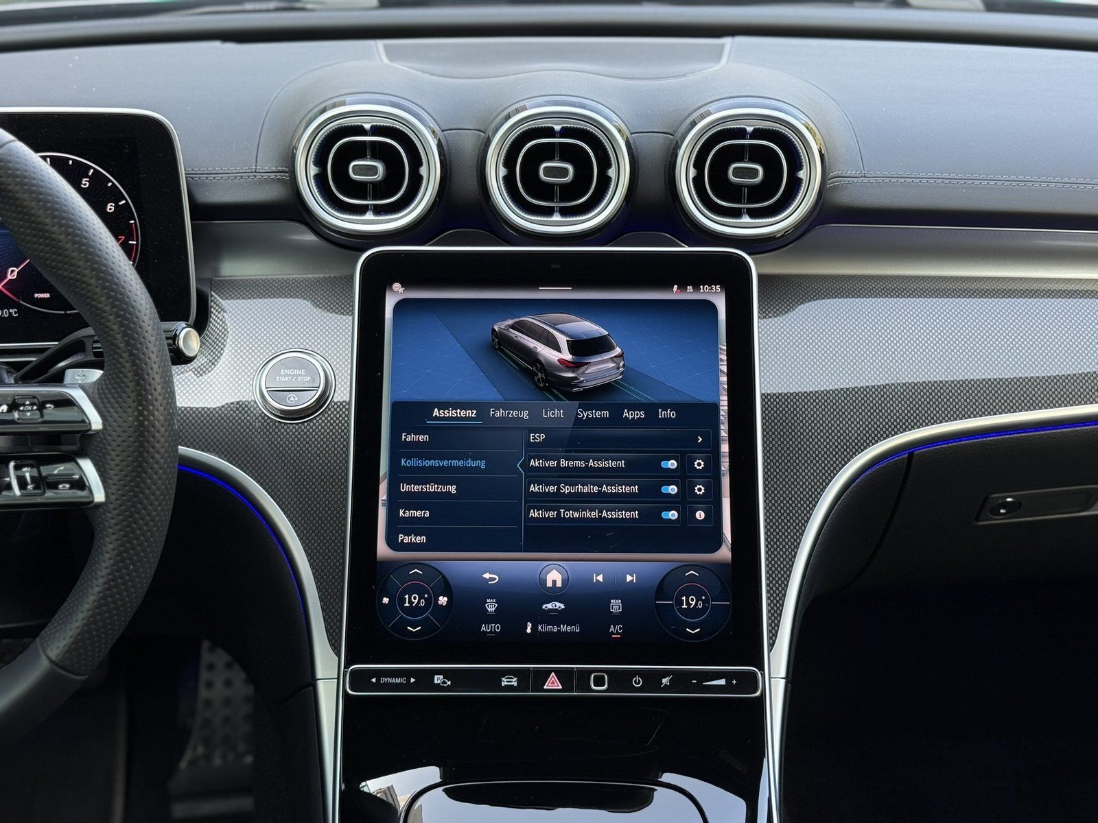 Fahrzeugabbildung Mercedes-Benz C 200 T AMG*DISTRONIC*360°*DIGITALLIGHT*KEYLESS*