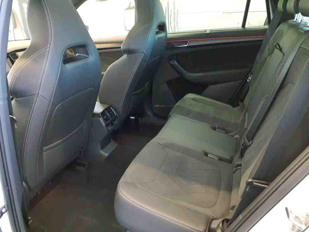 Skoda Kodiaq 2022 г. Белый, пробег 45991 км