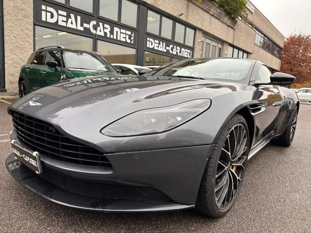 ASTON MARTIN DB11