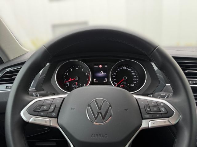 Tiguan Move 1.5 TSI Navi ACC Apple CarPlay