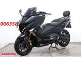 Yamaha T-Max 530 Black Max Akrapovic - YAMAHA MAX