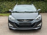 Hyundai i40 1,7 CRDi cw Comfort AHK/Winterräder - Hyundai i40 mit Diesel-Antrieb: Kombi, 1.7