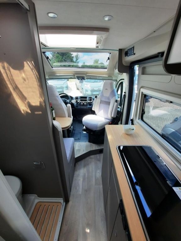 Fahrzeugabbildung LMC Innovan 540 Verfüg./Sparen Sie 16.421,- €