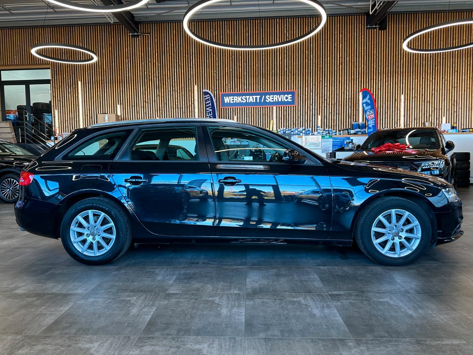 Audi A4 2013 — photo 16