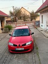 Renault Kellner Dániel - Renault Megane aus 2008 mit Diesel-Antrieb