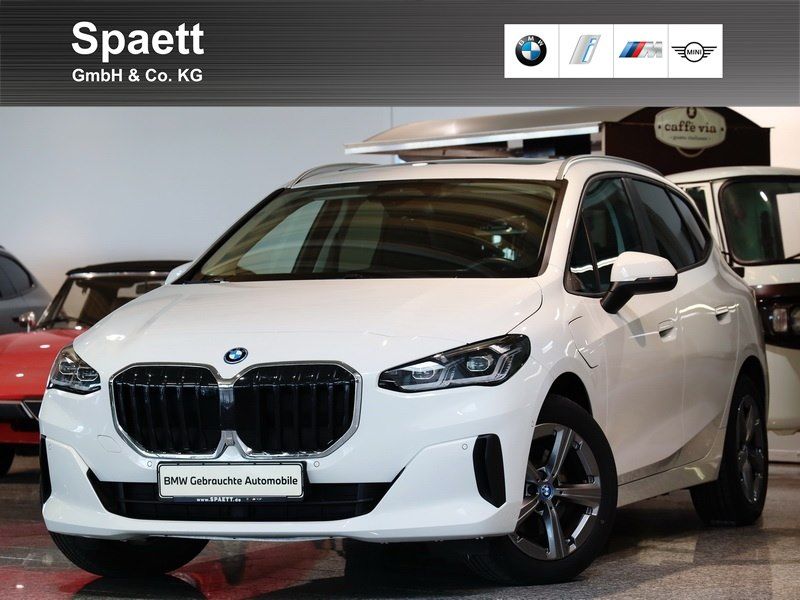 BMW 225e xDrive Active Tourer Adp.LED Pano. RFK
