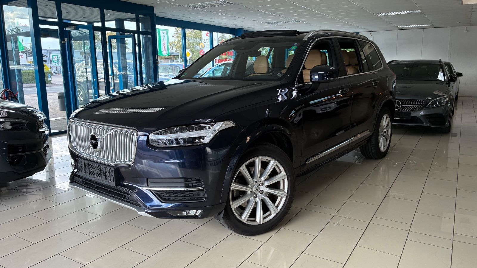 Volvo XC90
