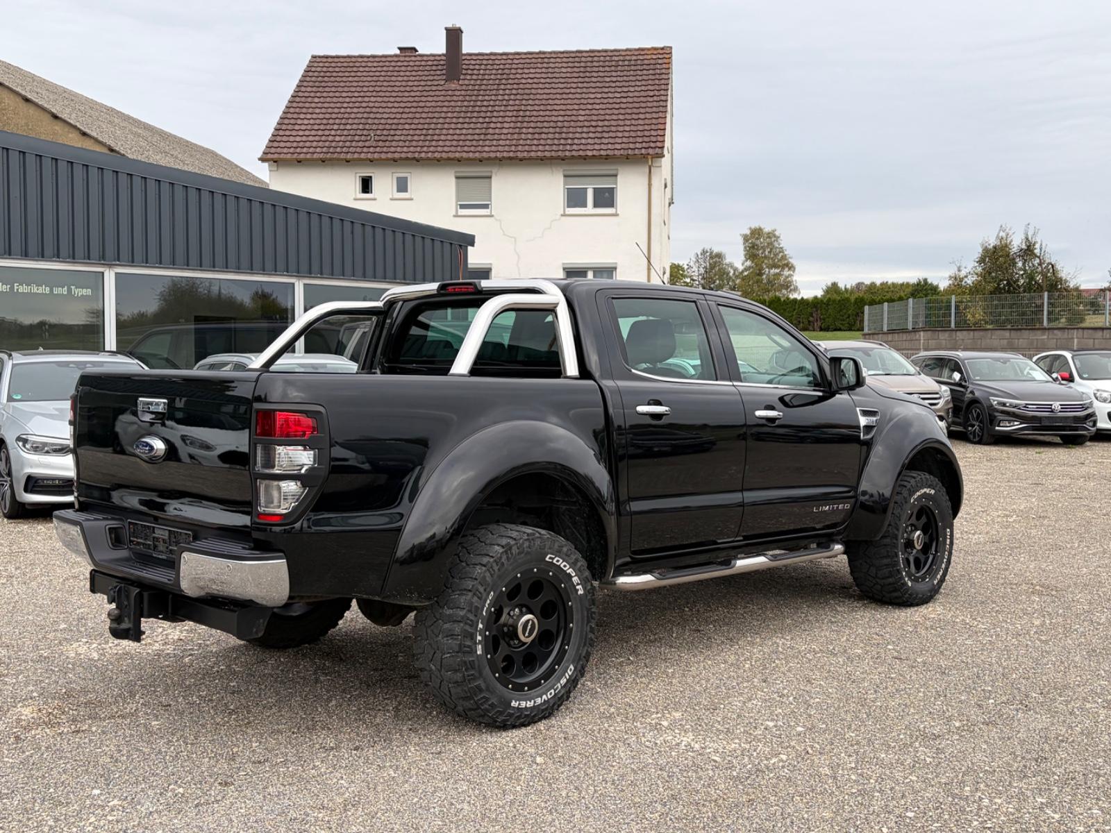 Ford Ranger Limited Double Cab 3.2 TDCi 5 cyl. 200 ch BVM 4x4 / 125 217 km / Cuir / GPS / Caméra / Attelage 3,35 t