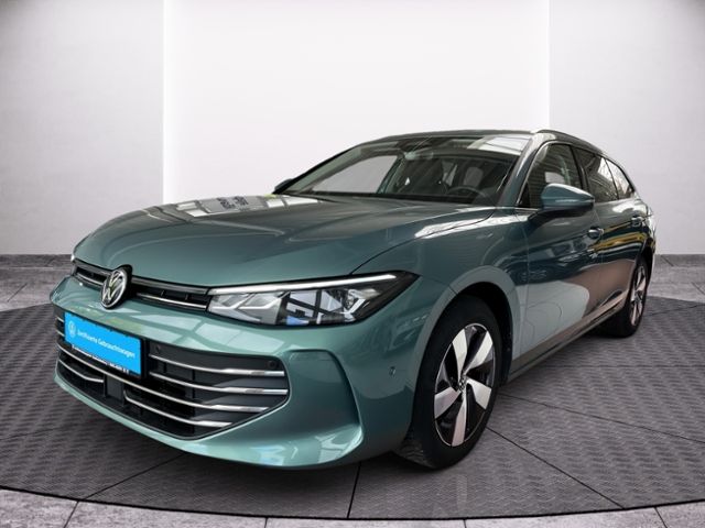 Fahrzeugabbildung Volkswagen Passat Variant 1.5 eTSI DSG BUSINESS NAV AHK KAM