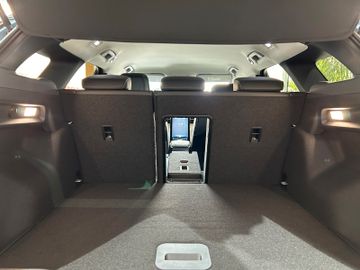 Ford Explorer Select RWD