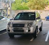 Hyundai Tucson - gebrauchte Hyundai TUCSON aus dem Jahr 2005