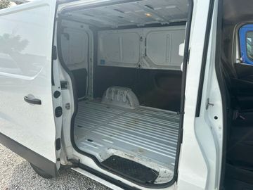 Renault Trafic - 10