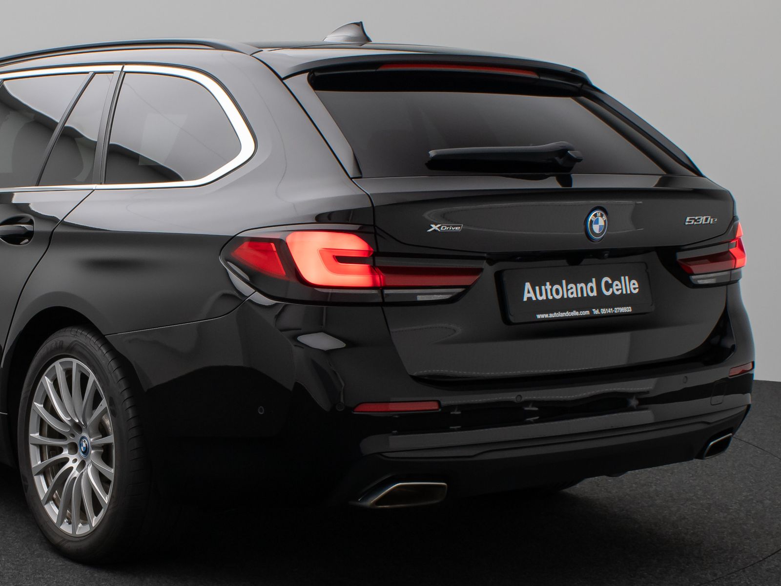 Fahrzeugabbildung BMW 530e  xD Panorama 360°Lenkrhz DAB HiFi AHK Sport