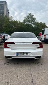 Volvo S90 B5 D AWD seltener  R-Design in weiß - Volvo S90 mit Schiebedach
