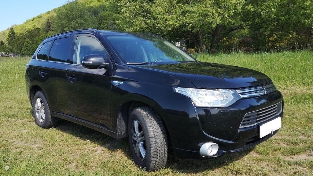 Mitsubishi Plug-in Hybrid Outlander