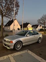 BMW E46 330i Coupe *TÜV Neu - BMW 330 aus 2000