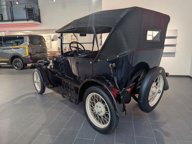 Ford Model T Tourer Oldtimer