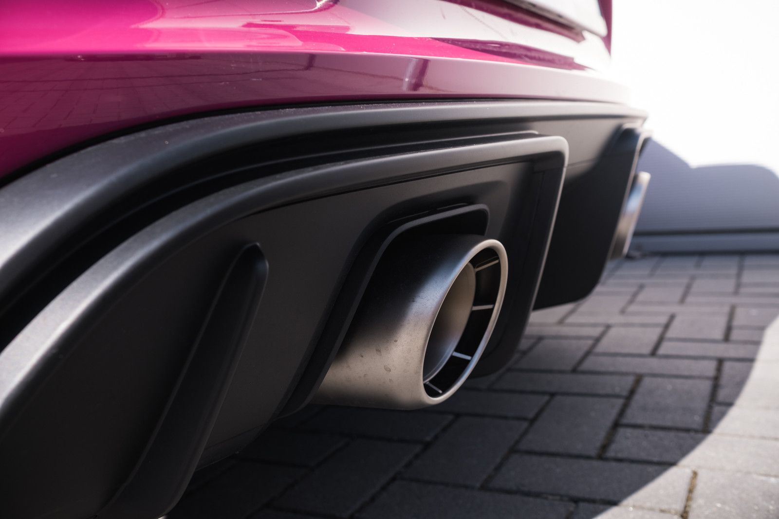 Fahrzeugabbildung Porsche 718 Spyder RS-Weissach-Lift-BOSE-Kam.-90Ltr.-LED